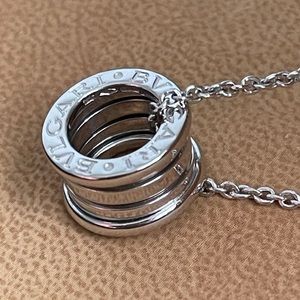 Bvlgari B.Zero 1 white gold necklace